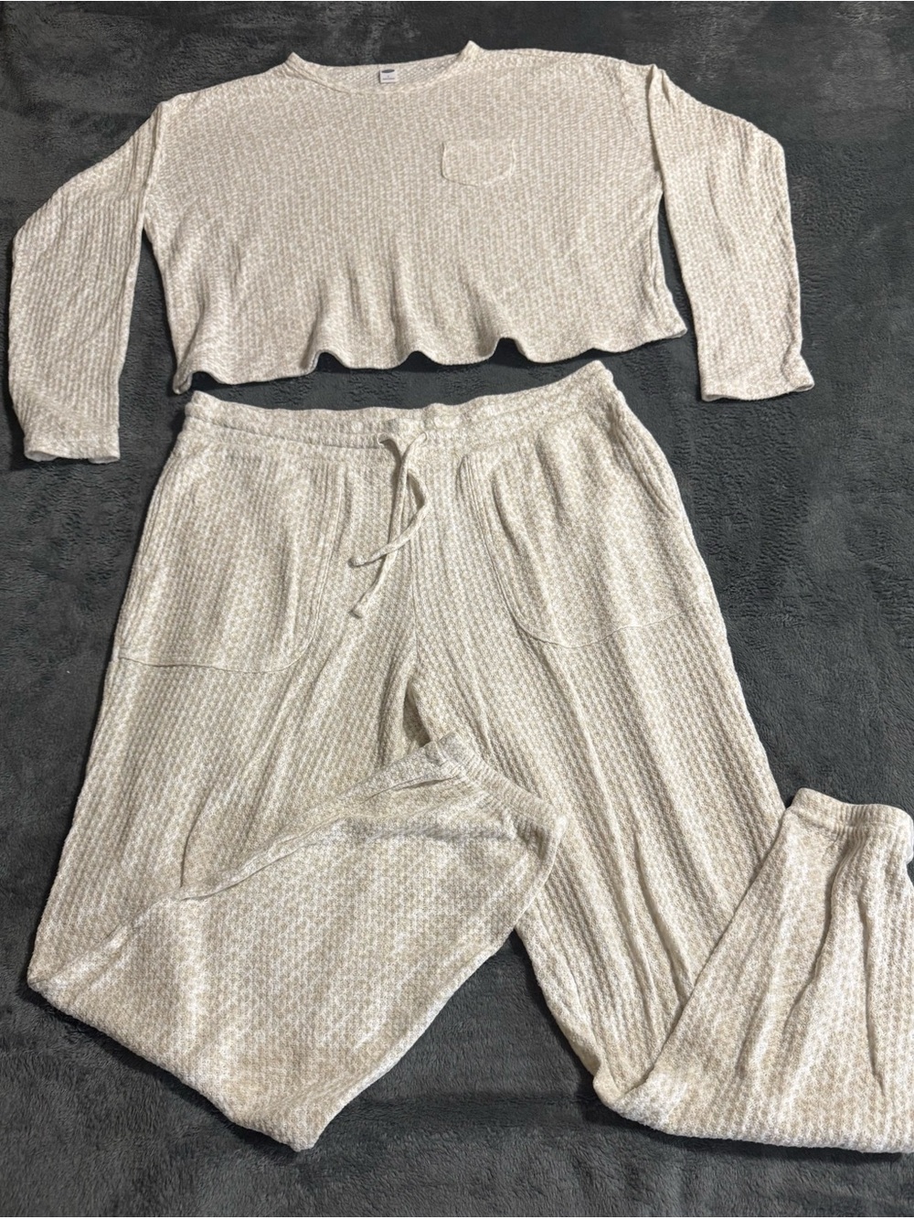 Old Navy Womens Large Beige Waffle Knit Long Sleeve Top Front Pocket & Pants